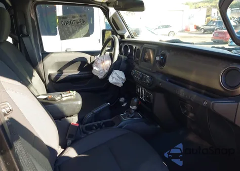 2018 Jeep Wrangler Unlimited Sport S 4X4 z USA, uszkodzony, nr VIN 1C4HJXDG1JW227096